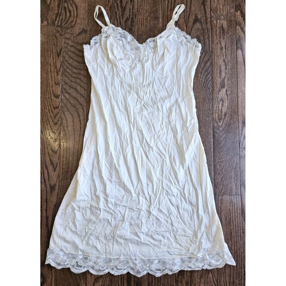 Vtg Vanity Fair Womens Slip Dress Nightgown Ivory Sz 36 Made in USA Floral Lace - Picture 1 of 10